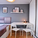 Citystay Brzezno 3 Min Do Plazy Lägenhet
