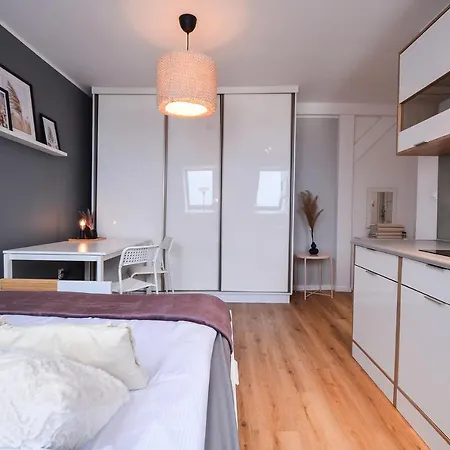 Citystay Brzezno 3 Min Do Plazy